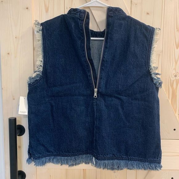 NWT - GAP Denim Distressed Vest - Picture 4 of 7